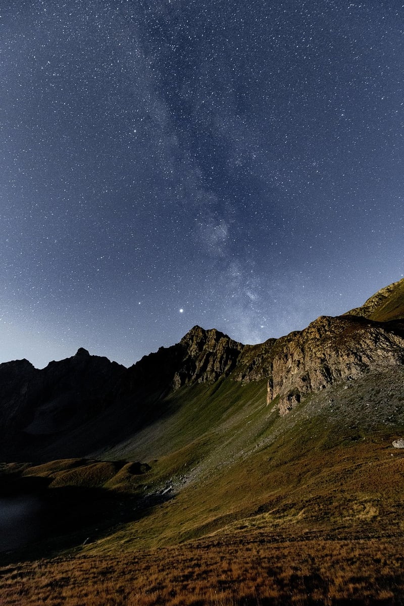 Starry Retreats